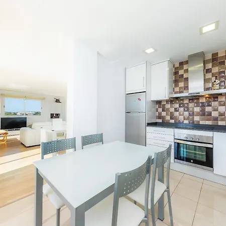 Atico Palmeras شقة